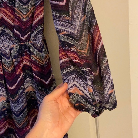 Patterned Dress - Picture 3 of 4